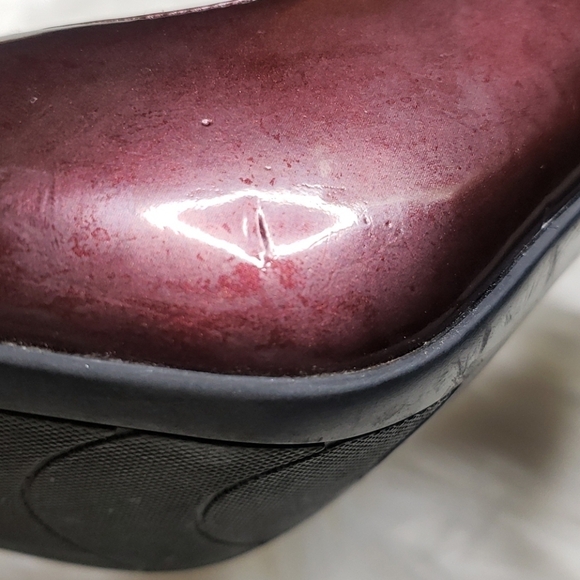 Bandolino Dark Burgundy Pumps Size 8 - Picture 5 of 9